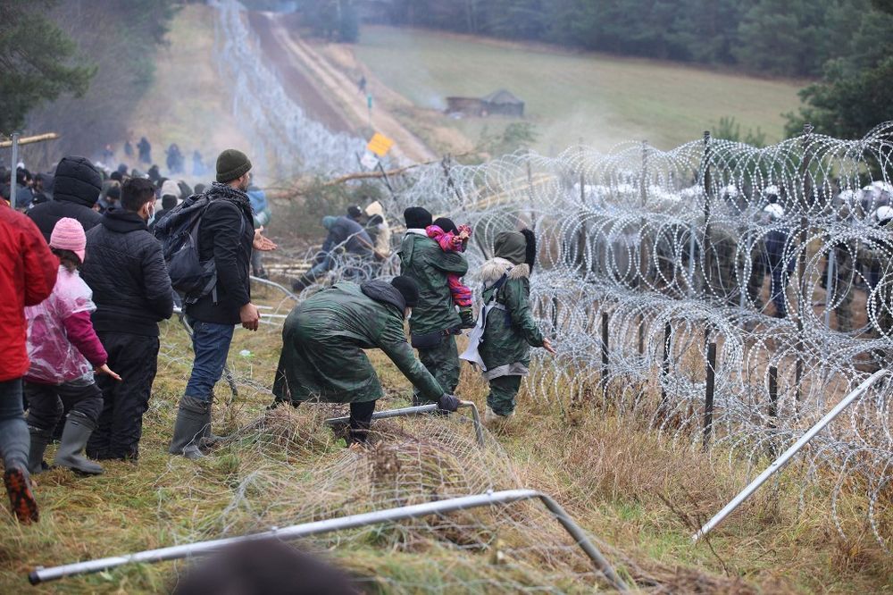 بلاروس -لهستان؛ مرزی نا امن در کمین پناهجویان
بی‌سرپناه