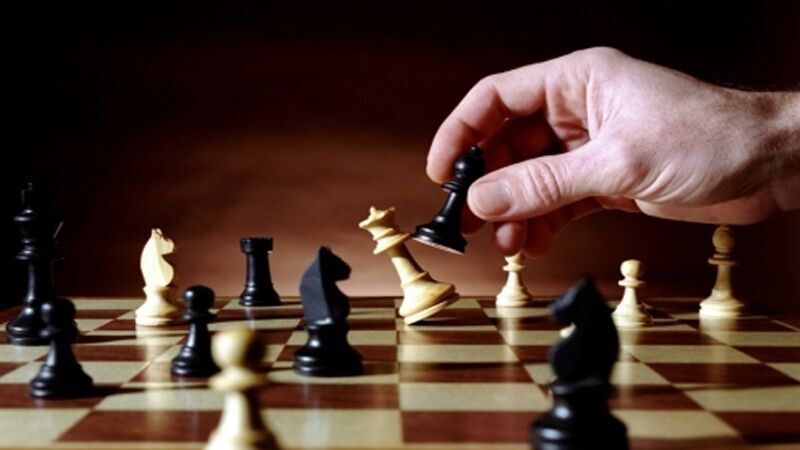 مسابقات شطرنج جام اکباتانا در همدان آغاز شد