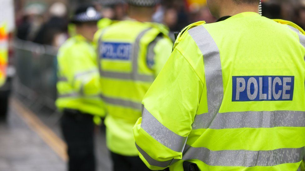 هزاران افسر پلیس انگلیس فاقد استانداردهای گزینشی
هستند