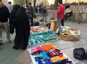 انتقال دستفروشان میدان تجریش به مقابل امامزاده صالح