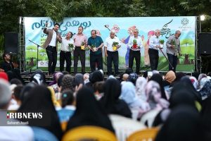 شرکت ۸۸۰۰ سالمند در برنامه های نشاط سالمندی شهرداری تهران